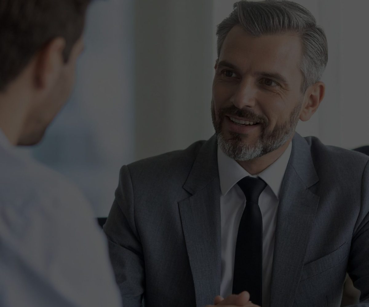 Red Minimalist Creative Portfolio Presentation (4)